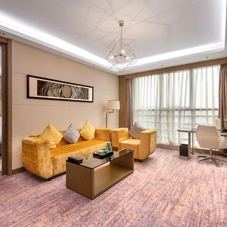 The Qube Xuzhou Hotel Buitenkant foto